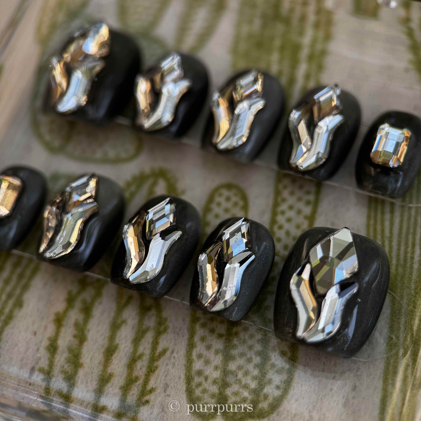 Molten Onyx